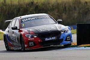 Silverstone BTCC: Turkington back in points lead after win