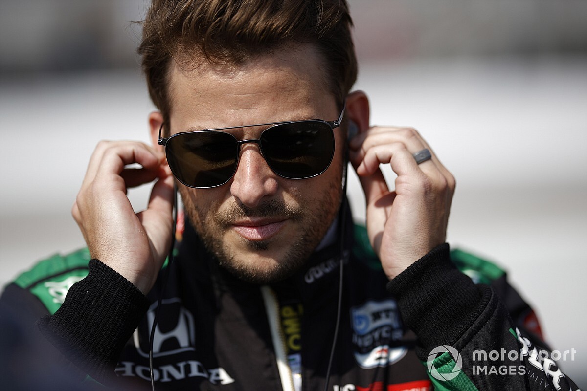 Marco Andretti ograniczył program