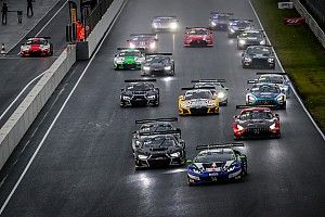 GTWC: rinviata Brands Hatch, la Sprint Cup comincia a Magny Cours