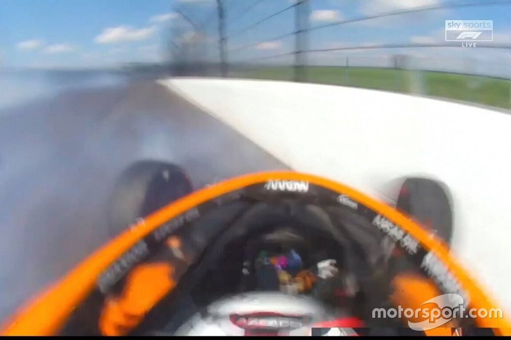 VÍDEO: Acidente envolvendo Oliver Askew e Conor Daly causa nova bandeira amarela nas 500 Milhas