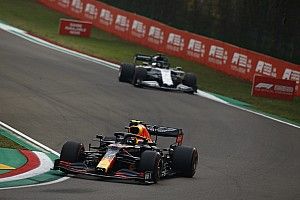 Pressionado, Albon quer seguir lutando para ficar na Red Bull: "Não aceitaria voltar à AlphaTauri"