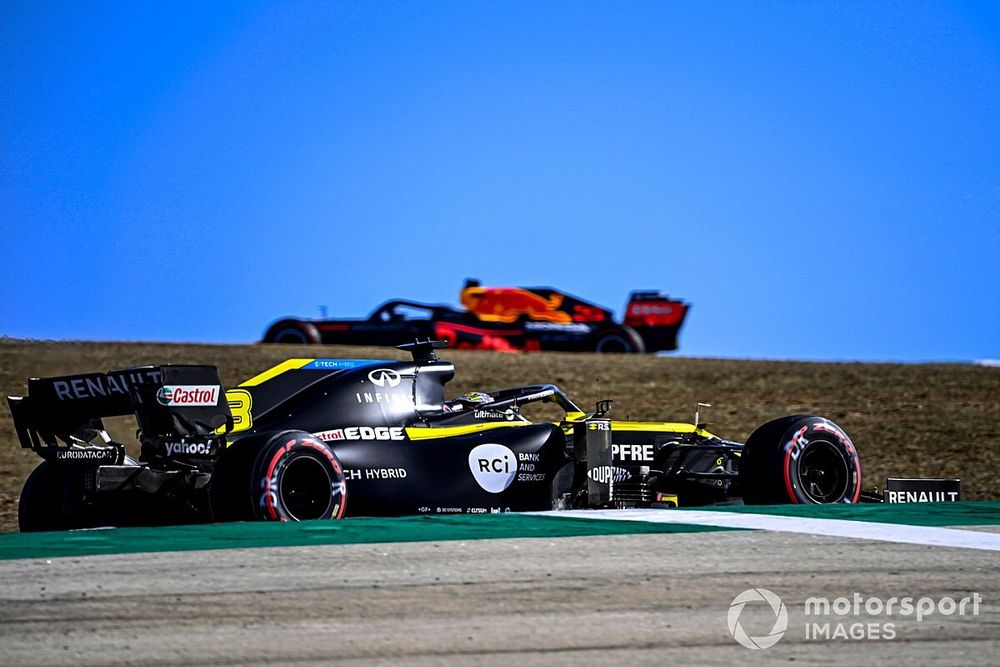 Il a manqué une minute à Ricciardo pour reprendre la piste
