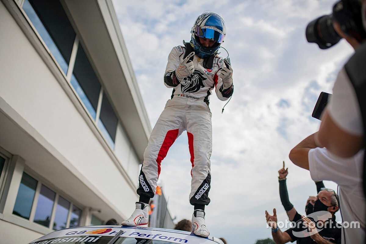 Carrera Cup Italia, Vallelunga: la gara "perfetta" di Quaresmini e Tsunami