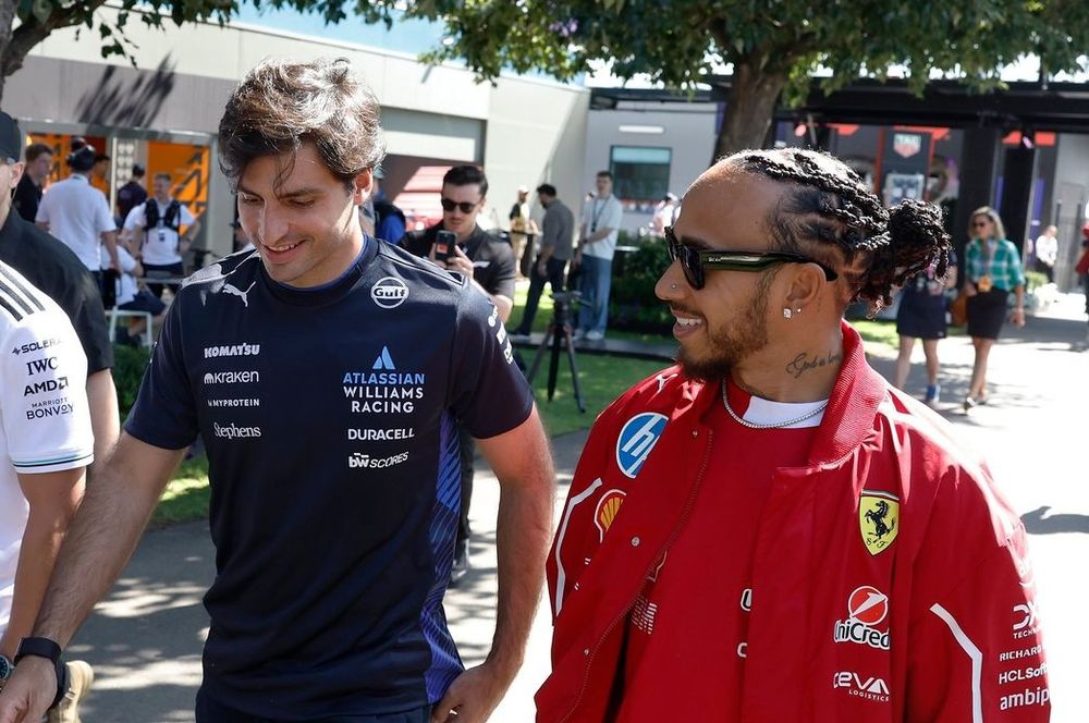 Carlos Sainz su Lewis Hamilton: Da Ídolo a Rivale Acerrimo