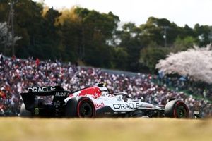 残りわずか★2枚1セット2025年レッドブル・ドライバーズカード／直筆サインなし 残りわずか☆2枚1セット2025年レッドブル・ドライバーズカード