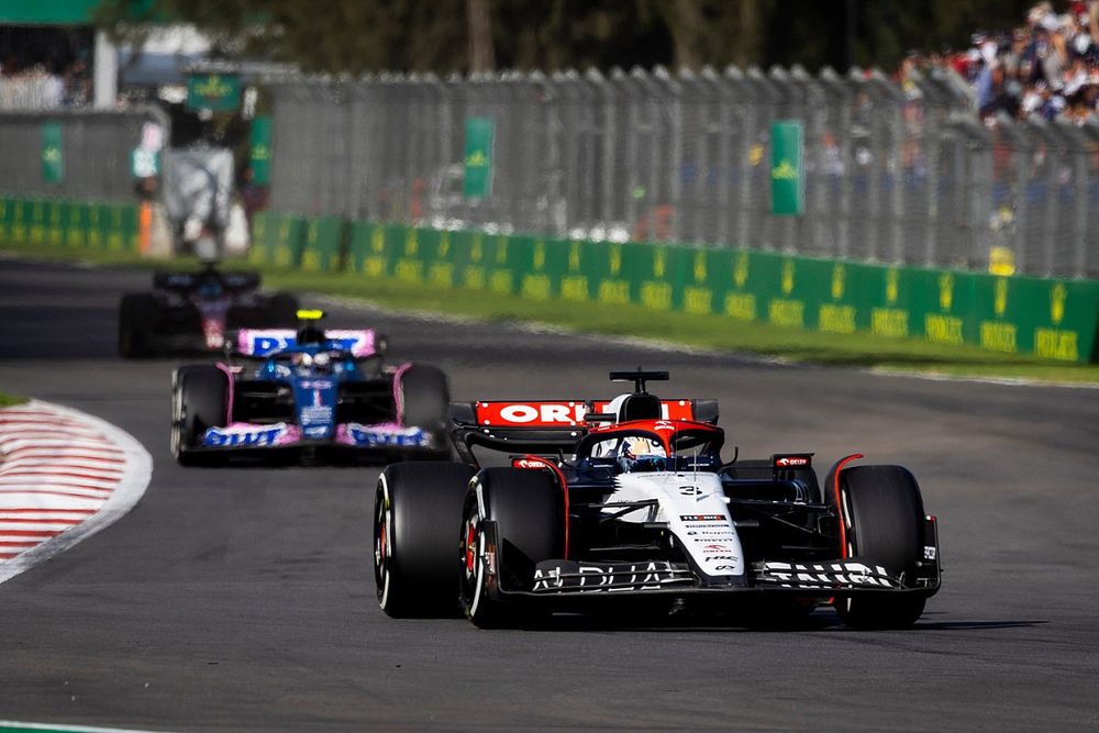 Daniel Ricciardo, AlphaTauri AT04, Pierre Gasly, Alpine A523