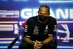 Hamilton: "Red Bull bu araçla çok daha ileride olabilir"