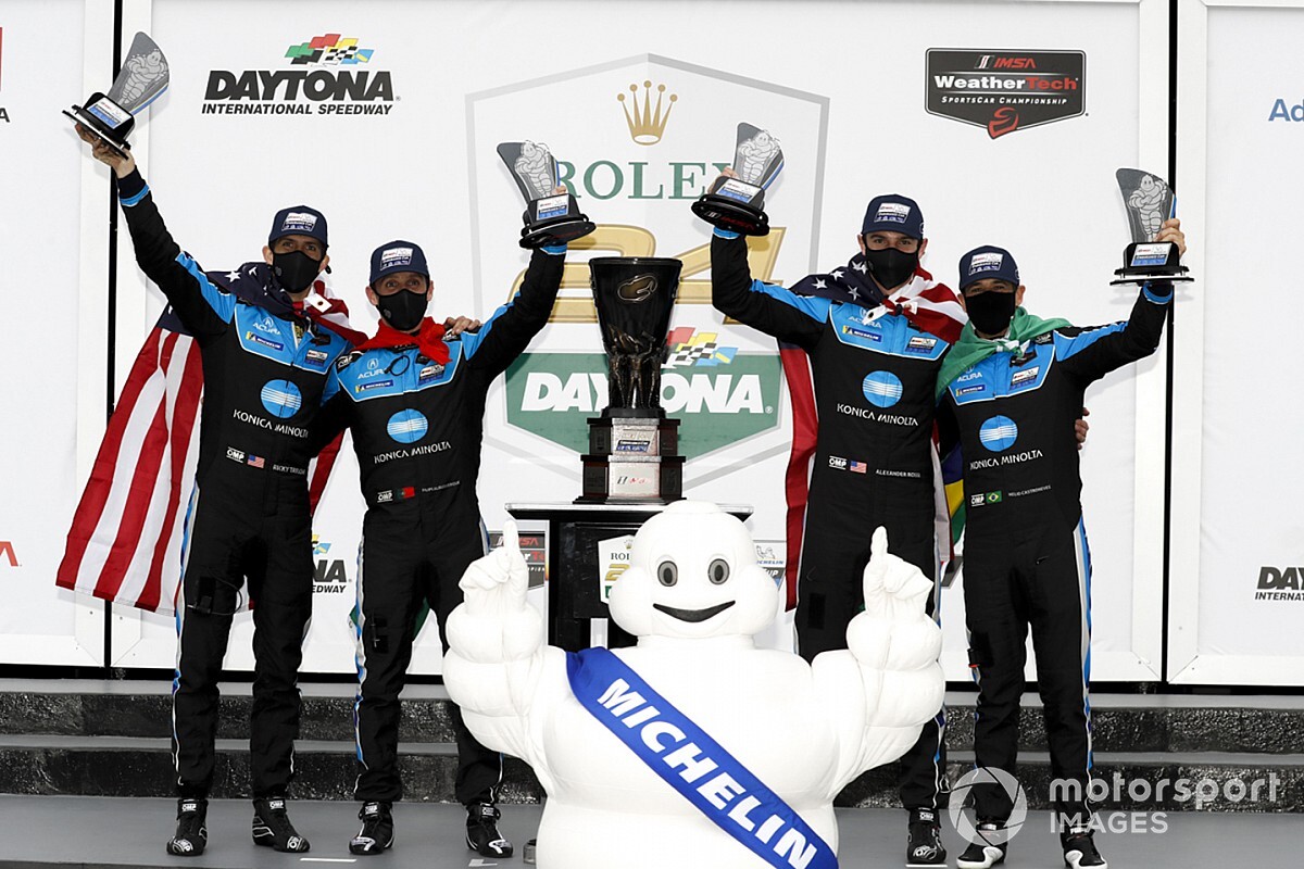 Acura górą w Rolex 24
