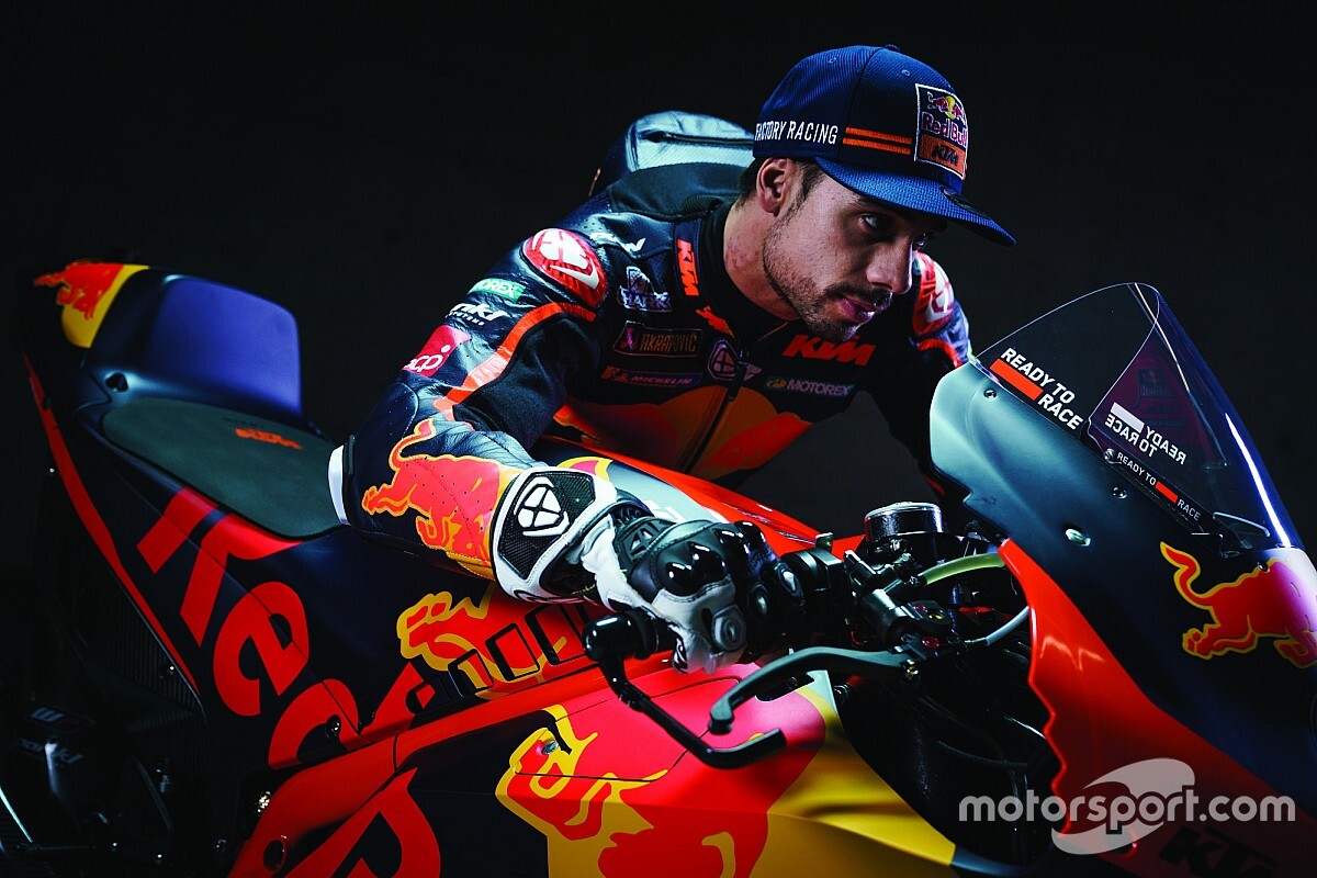 Oliveira: “Para estar en la cima debes correr en un equipo oficial”