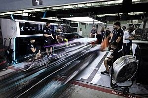 Сезон только начался – но все уже обсуждают состав Mercedes в 2022-м