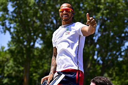 Hamilton: „Szeretlek titeket srácok”