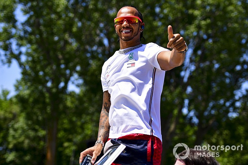 Hamilton: „Szeretlek titeket srácok”