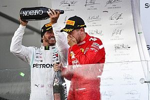 Vettel és a vasárnap képekben Bakuból: FUTAM