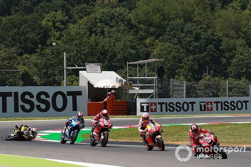 'MotoGP kan F1 leren hoe het races spannender maakt'