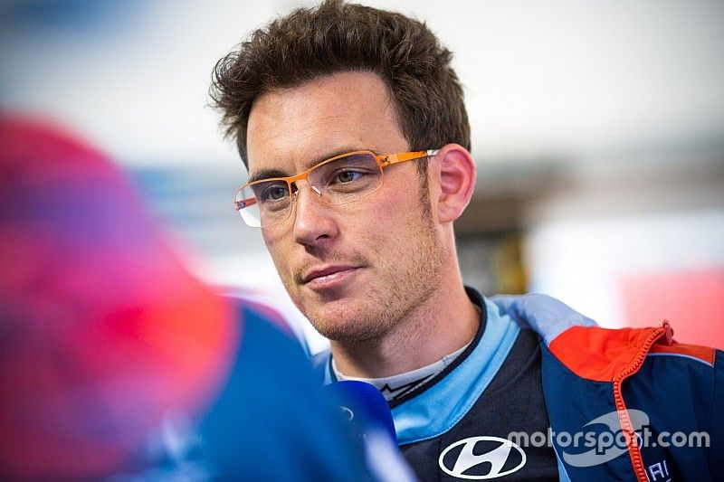 WRC, Neuville contro i tempi imposti: "Bisogna cambiare regole, così non va"