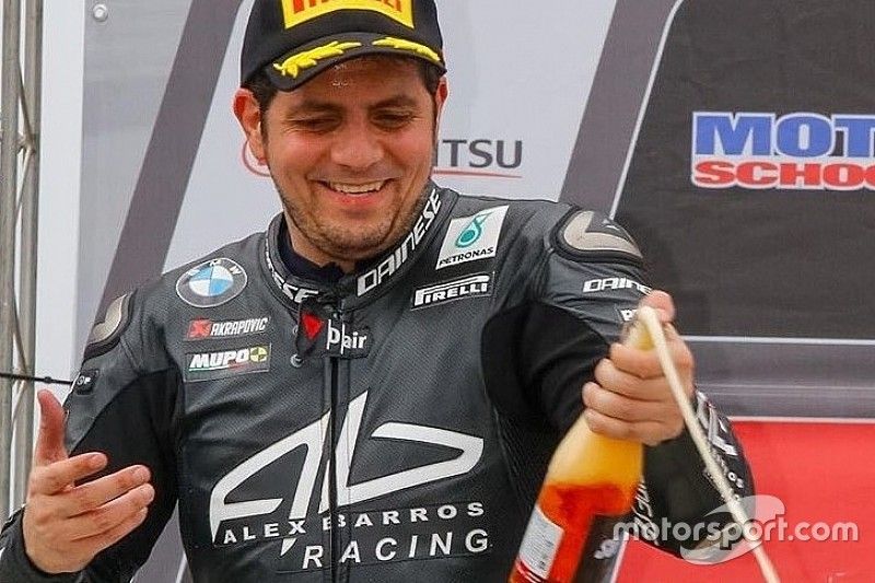 Alex Barros anuncia permanência no SuperBike Brasil e formação de Comissão de Segurança