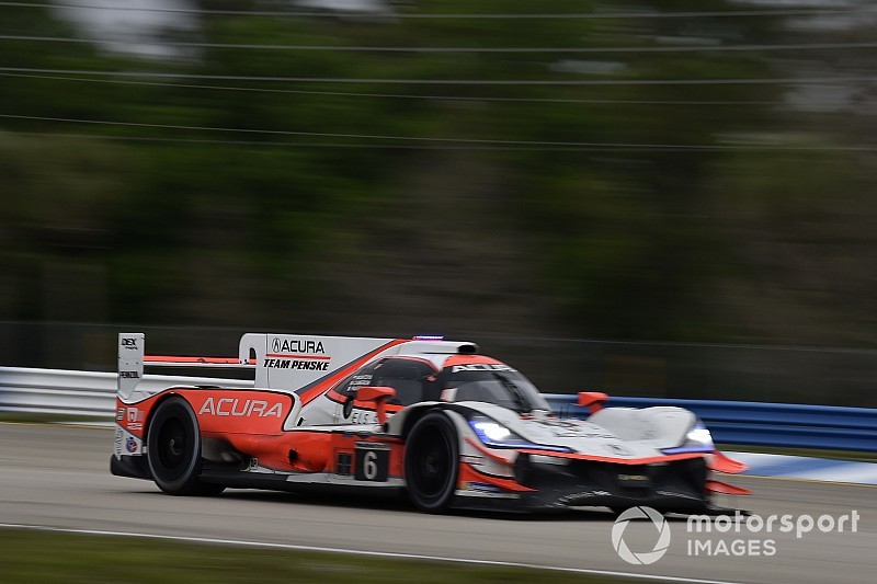 Pole-winning Acura's chances ended by "myriad" problems
