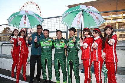 “大魔神”佐々木主浩総監督、ヴァンテージGT3のデビューウィンに笑顔「最高のシーズンスタートになった」