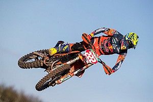 Geblesseerde Cairoli laat geen steken vallen in Groot-Brittannië
