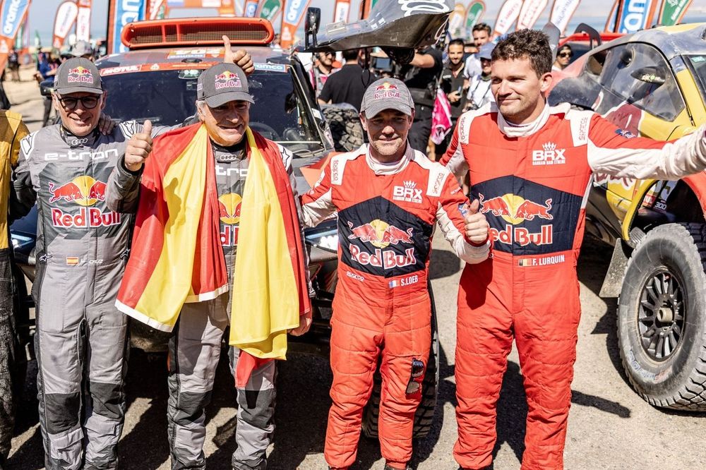 #221 Overdrive Racing Toyota Hilux Overdrive: Guillaume de Mevius, Xavier Panseri, #204 Team Audi Sport Audi RS Q e-tron E2: Carlos Sainz Sr., Lucas Cruz, #203 Bahrain Raid Xtreme Prodrive Hunter: Sebastien Loeb, Fabian Lurquin