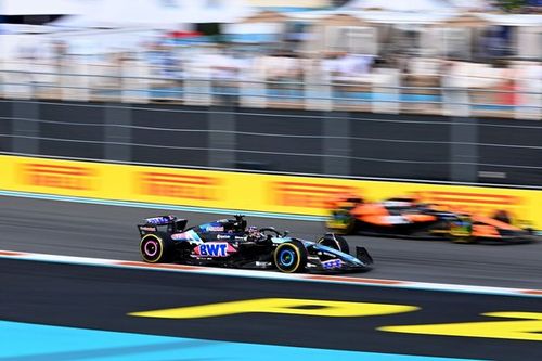 Alpine F1 suma m&aacute;s problemas tras una aver&iacute;a de motor de Ocon