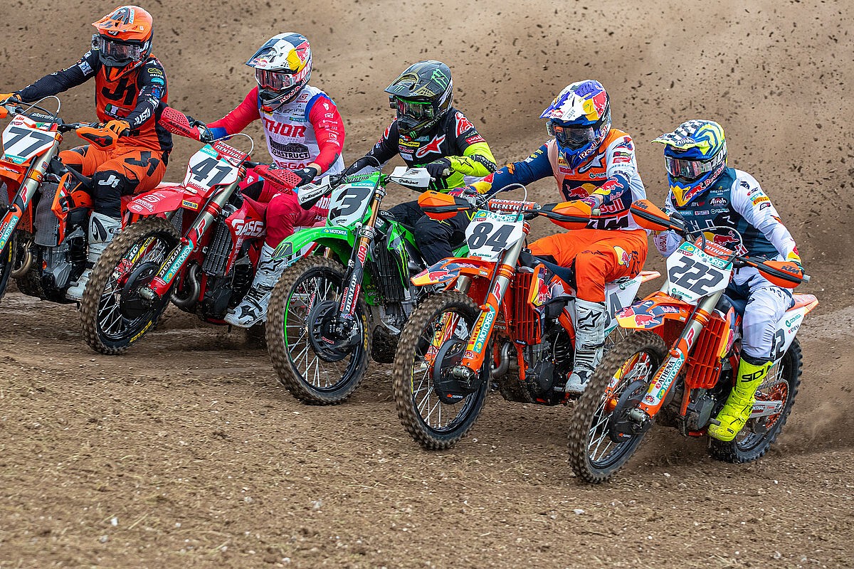 Herlings en Cairoli verrassen bij seizoensstart WK motorcross