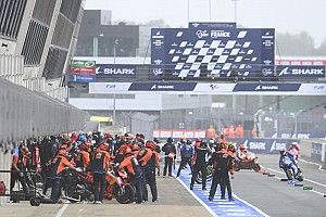 Flag-to-Flag, Antara Taktik dan Perjudian