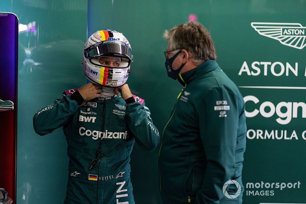 Aston Martin Tidak Punya Plan B soal Sebastian Vettel