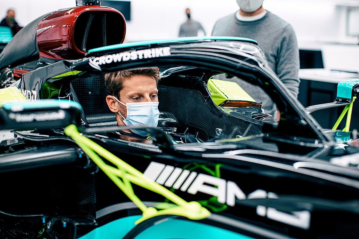 Tes Perpisahan F1, Grosjean Akan Kemudikan Mercedes W10