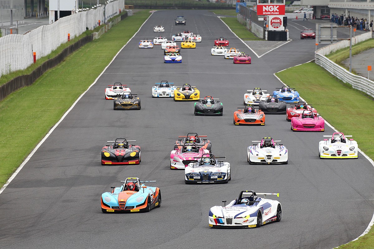 レース参戦をもっと敷居の低いものに! オートポリスの想いが形となった『マジ耐』開催。プロアマ混走のお祭りイベントに