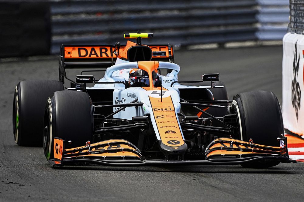McLaren, sürekli olarak farklı renk düzenleriyle yarışmayı düşünmüyor