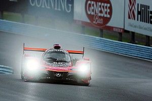 Watkins Glen 240 IMSA: Pla leads wet practice