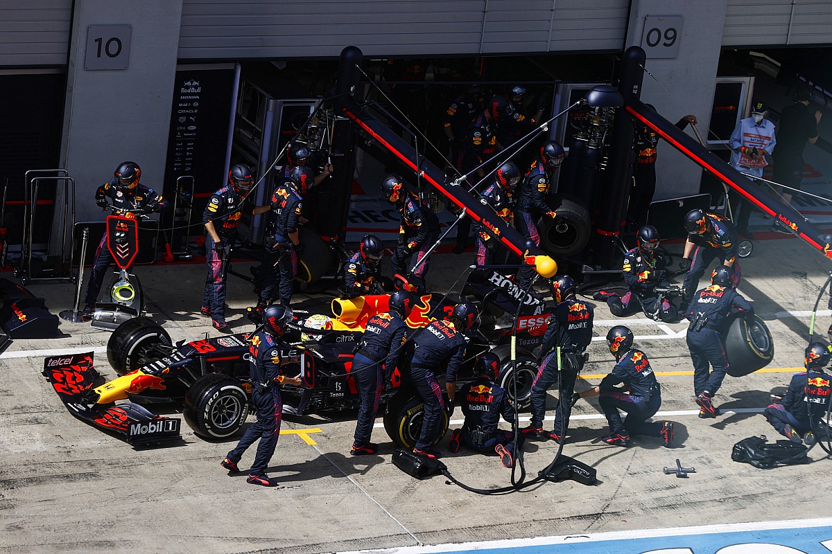 Red Bull, Steiermark GP'de en hızlı pit stoplarına bir yenisini ekledi