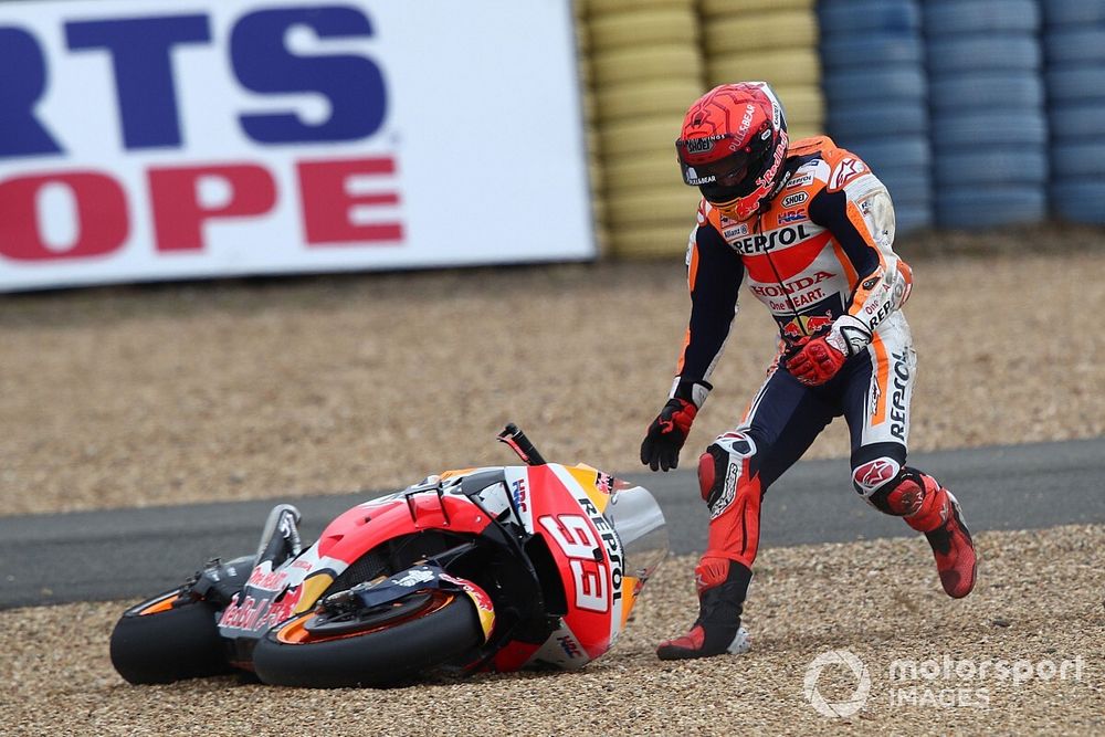 Recordaantal crashes tijdens Grand Prix van Frankrijk