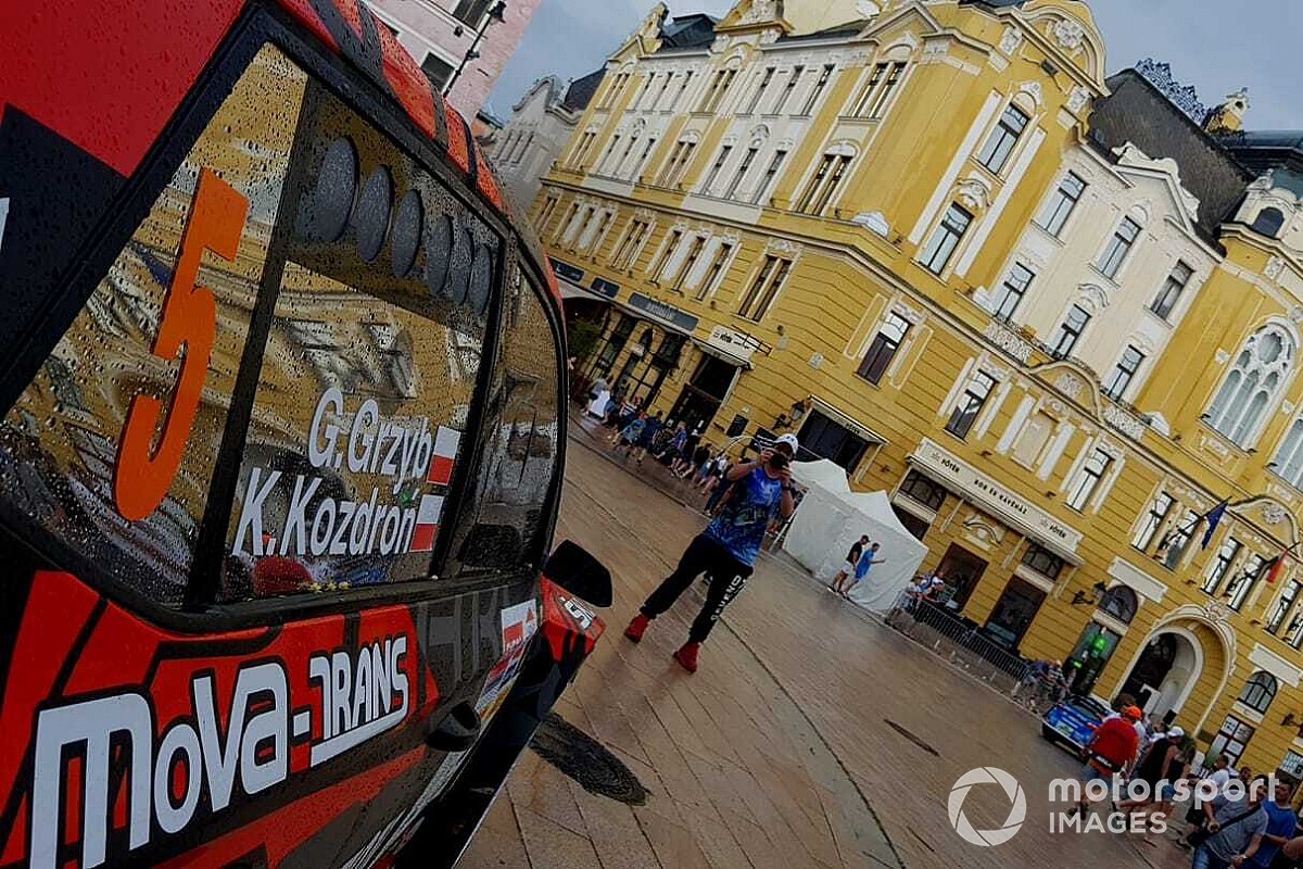 Grzyb i Kozdroń w trójce