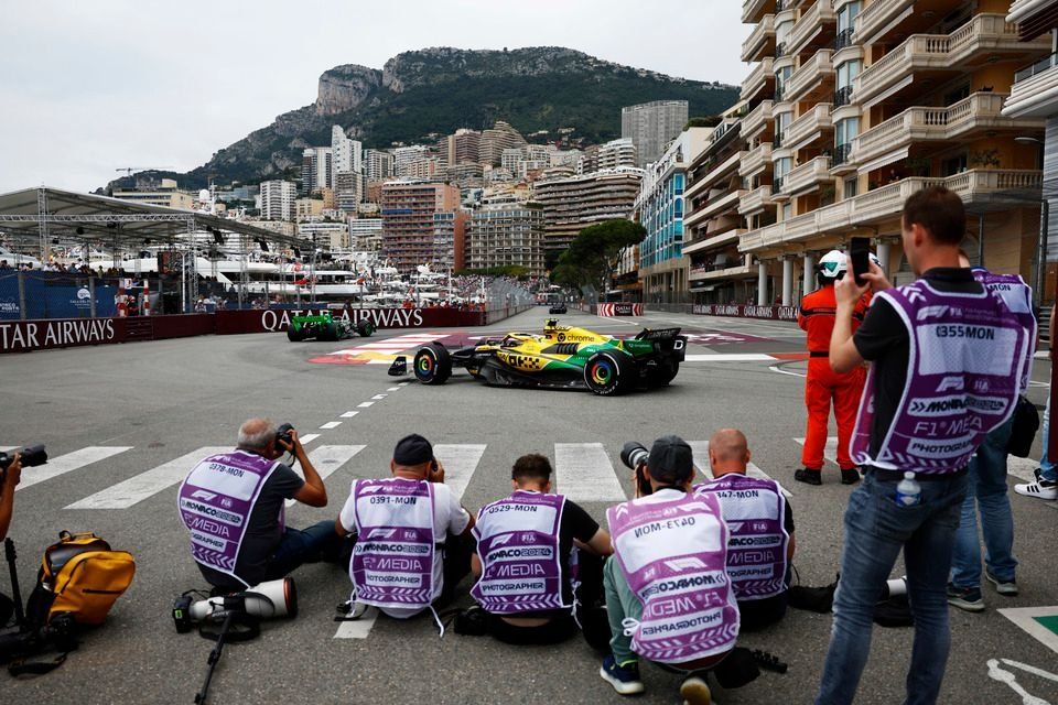 Los fot&oacute;grafos toman a Lando Norris, McLaren MCL38