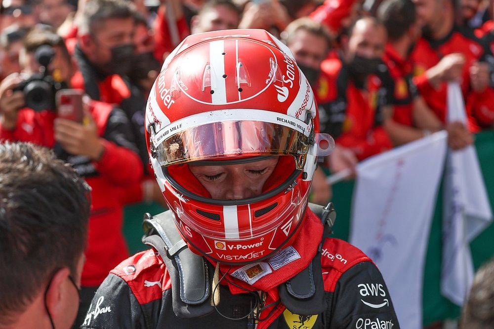 Ferrari, Leclerc'in "değişmesini" istemiyor