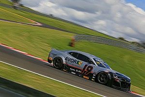 GT Sprint Race: Zangirolami lidera treino 1 de sábado no Velocitta