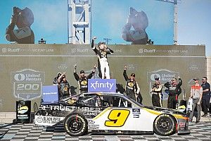 Noah Gragson tops Jones for NASCAR Xfinity win at Phoenix