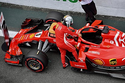 Videón a dühös Vettel a mérlegelésnél a Brazil Nagydíjon