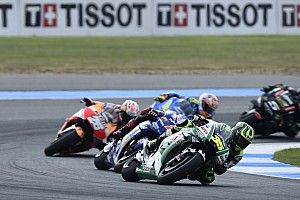 Crutchlow finis ketujuh lantaran kesalahan berkendara
