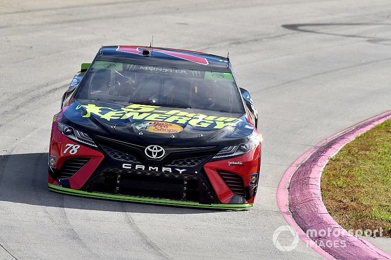 Martin Truex Jr., Furniture Row Racing, Toyota Camry 5-hour ENERGY/Bass Pro Shops