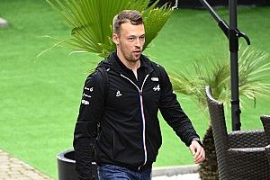 Что стоит за визитом Квята на гонку NASCAR? Отвечает сам Даниил
