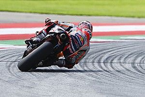 Marquez Masih Asing dengan Ban Belakang Baru Michelin