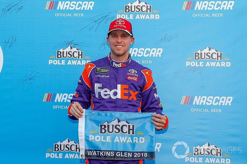 Polesitter Denny Hamlin, Joe Gibbs Racing, Toyota Camry FedEx Ground