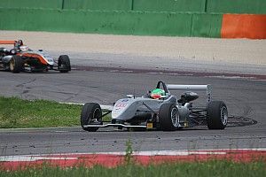 F2 Italian Trophy: Fontana conquista anche Gara 2