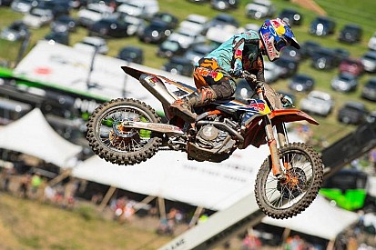 Lungo stop per Ryan Dungey: ha una vertebra fratturata