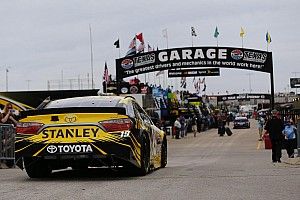 Rain delays start of Saturday night's NASCAR Sprint Cup race