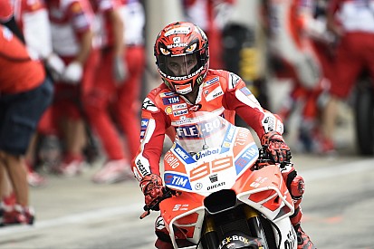 Un casque spécial pour Lorenzo en Autriche