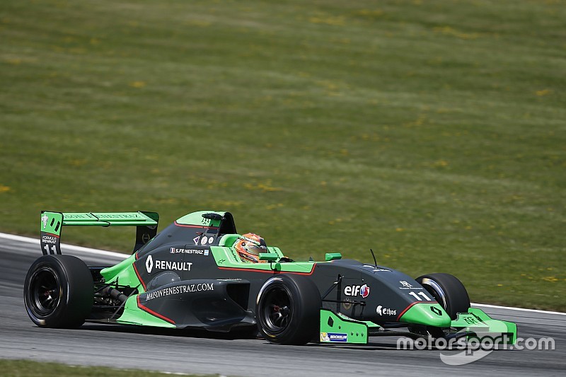 FR2.0 Red Bull Ring: Fenestraz domineert tweede race, Verschoor valt uit